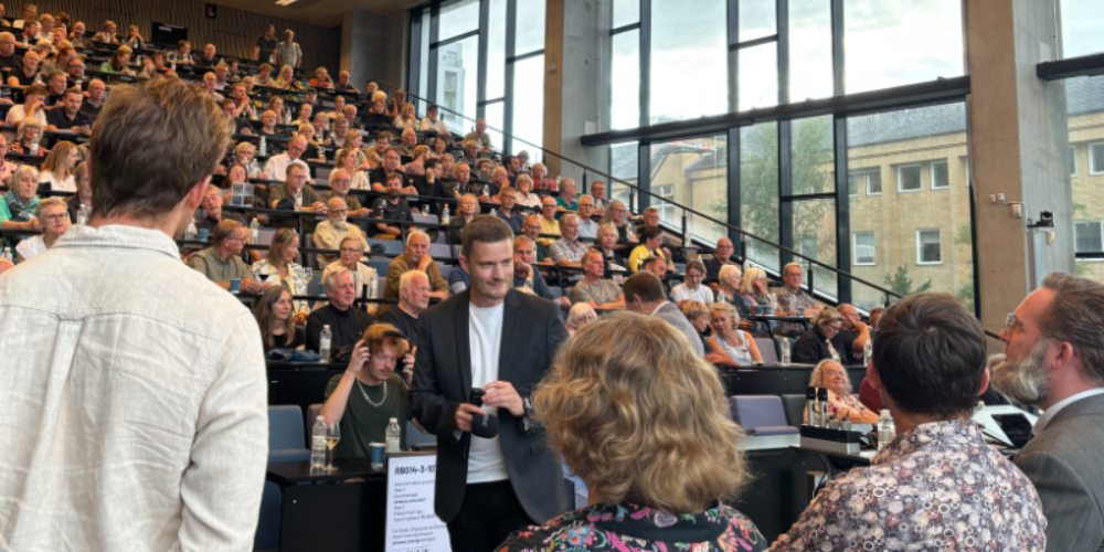 FOLKEUNIVERSITETET I AALBORG OG SYDHAVNEN (CPH) - Foredrag og debat i Aalborg