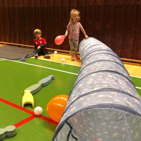 Tumlingefloorball U3 og U5 tryout image
