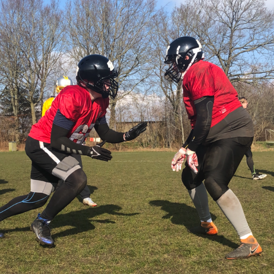 Amerikansk fodbold Kvindetræning 17 år og op tryout image