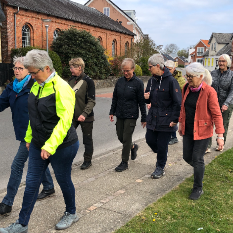Gå-Fællesskabet i Ansager hver onsdag formiddag. tryout image