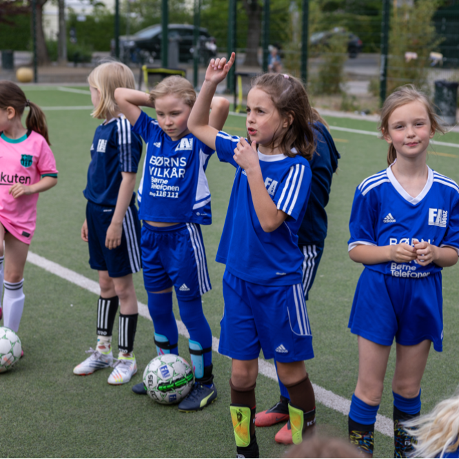 Pigefodbold U8-U9 / Årgang 2017 tryout image