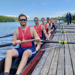 Prøv roning på Limfjorden sammen med andre unge