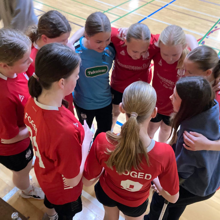 Håndbold U15 piger (årgang 2010 og 2011)