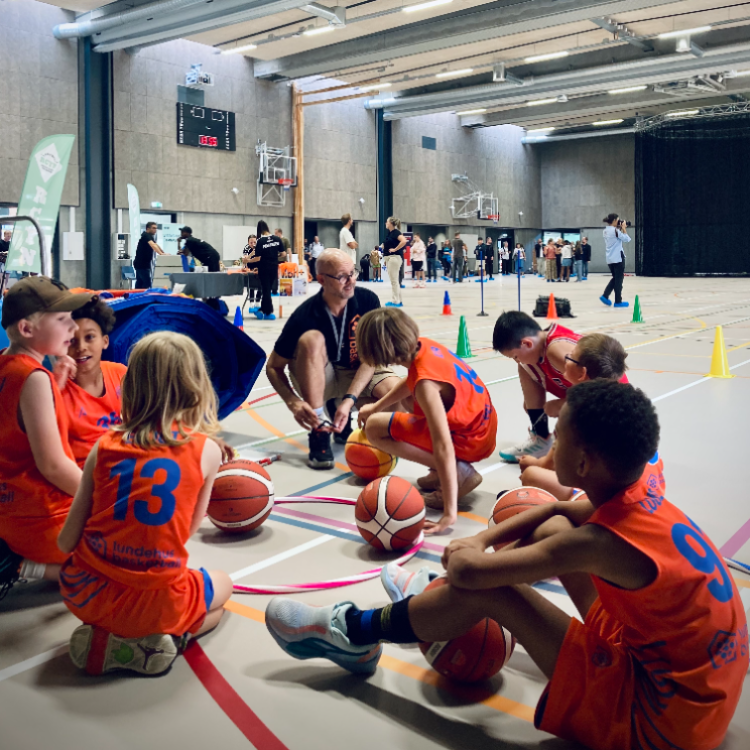 Basketball for DRENGE født i 2015 & 2016 (U11) tryout image