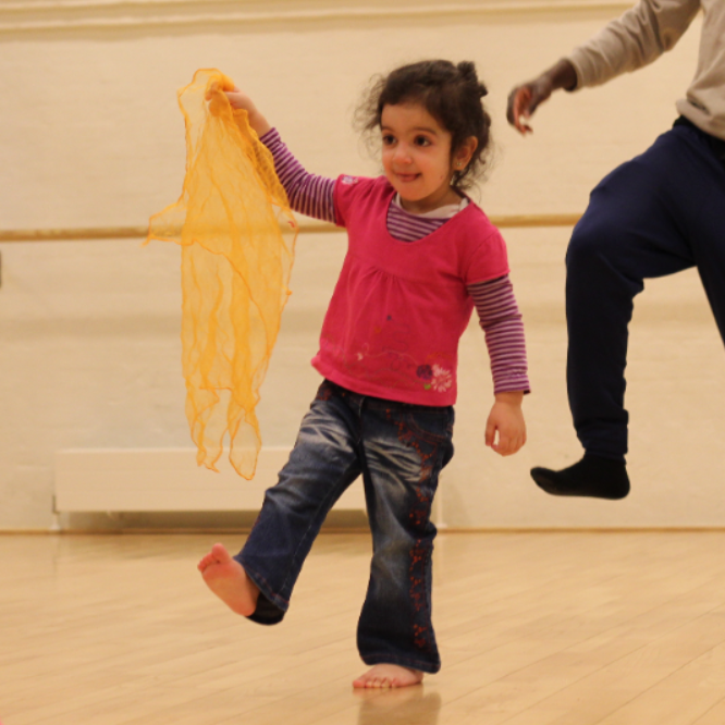Dans og Ballade med forældre (3-5 år) tryout image
