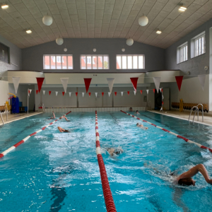 Konkurrence Svømning for 11-22 årige