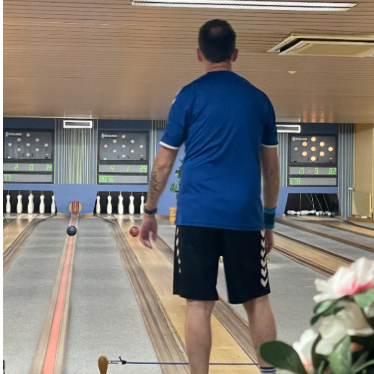 Træning i Odense Kegleklub 🎳 tryout image