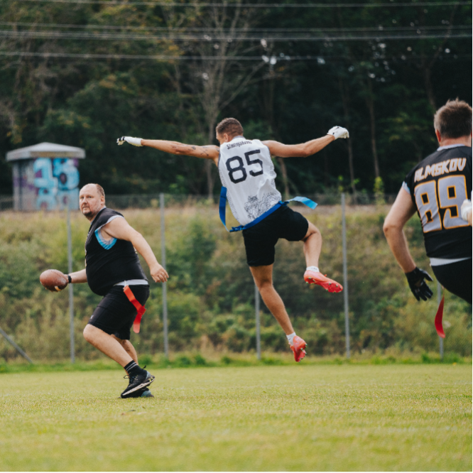 Flagfootball for spillere over 15 år tryout image
