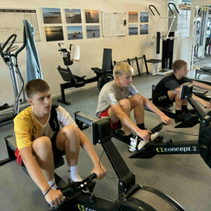 PWRGRLS & Young Guns (12-16 år)