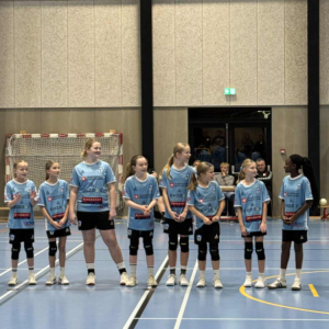 U11 piger træning. Hver mandag og torsdag.