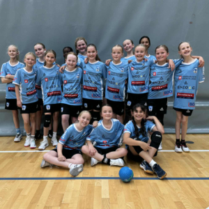 U11 piger træning. Hver mandag og torsdag.