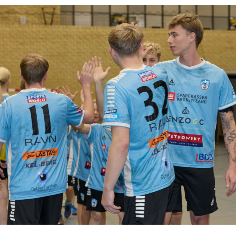 Serie 2 og 3 herre. Hver mandag og onsdag tryout image