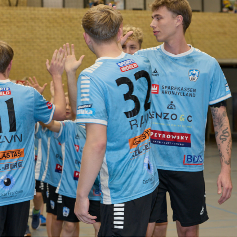 Serie 2 og 3 herre. Hver mandag og onsdag tryout image