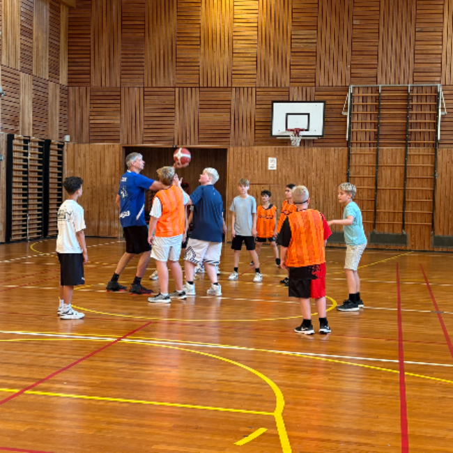 U13 Boys (11 og 12 År) tryout image
