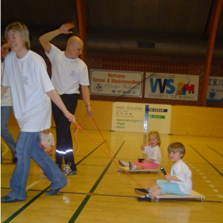 2026 Forår: Forældre/barn gymnastik tryout image