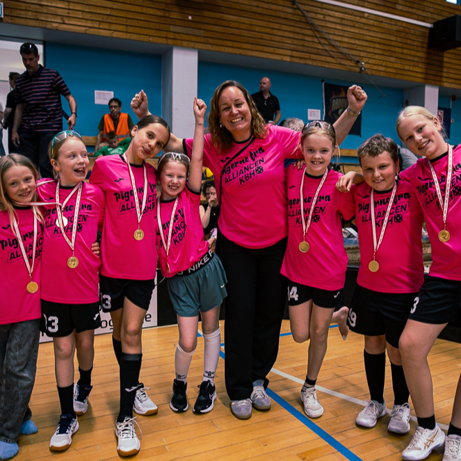 U11-floorball for piger tryout image