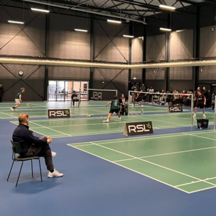 Onsdagsfjer Badminton for studerende + motionister tryout image