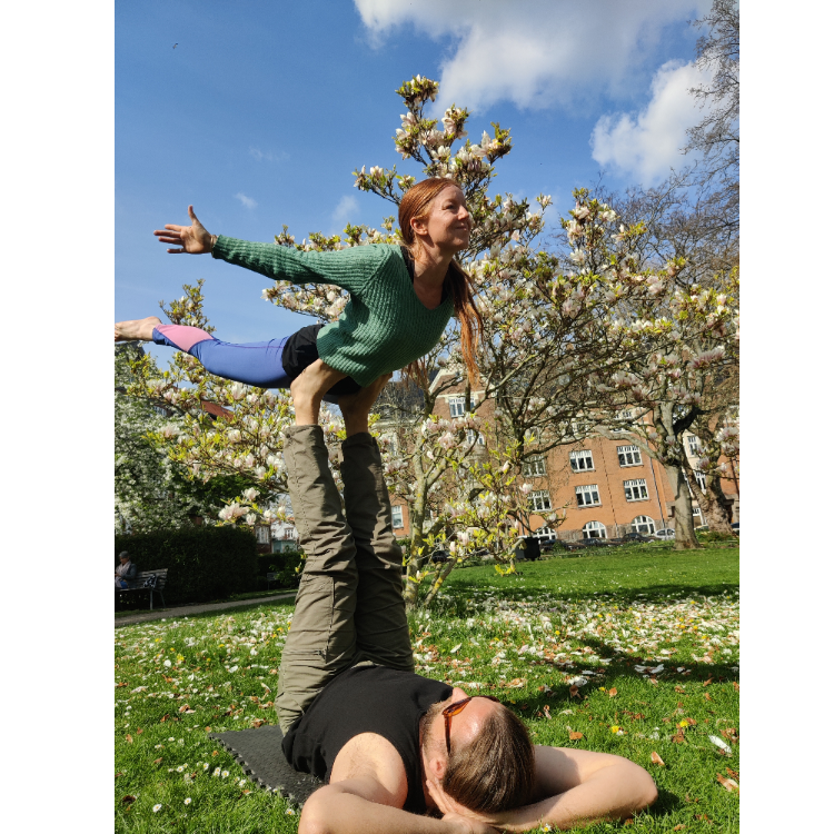 Akroyoga tryout image
