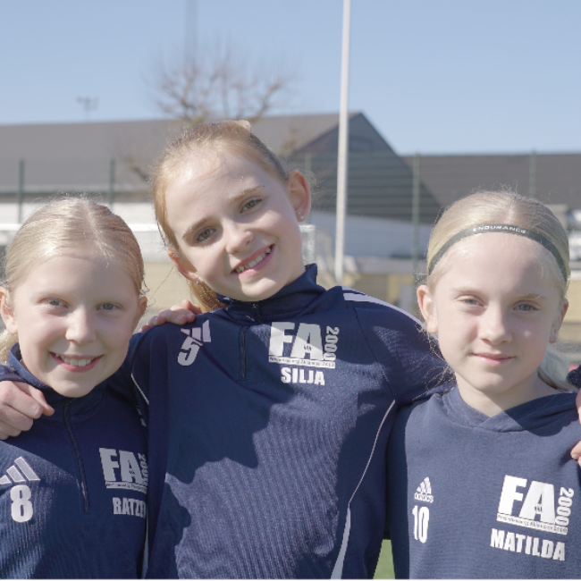 Pigefodbold / Årgang 2014