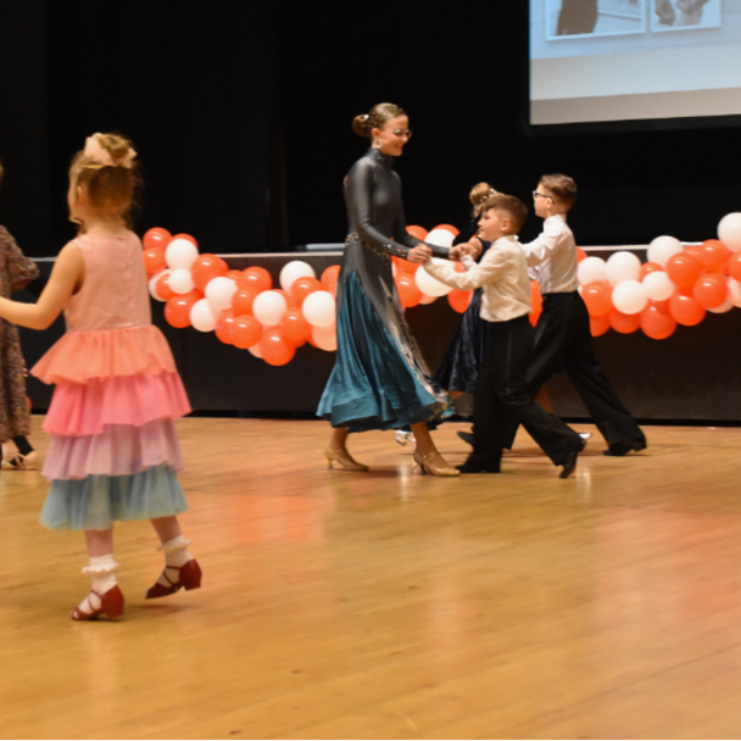 Sportsdans under 12/ 2-4 danse tryout image