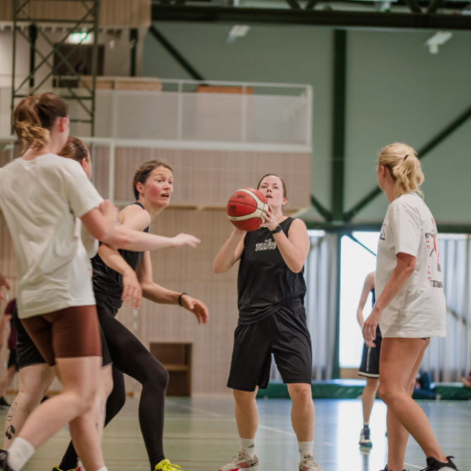 City Womens 1 (Beginners)