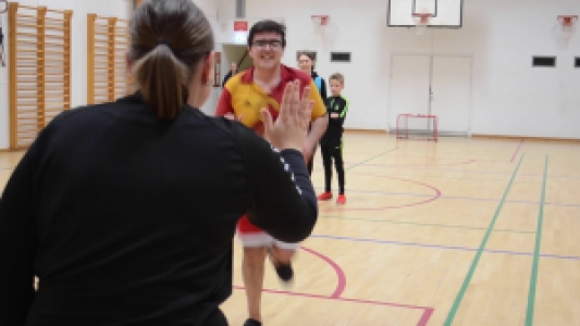 Floorball Fighters (12-25 år med særlige behov)